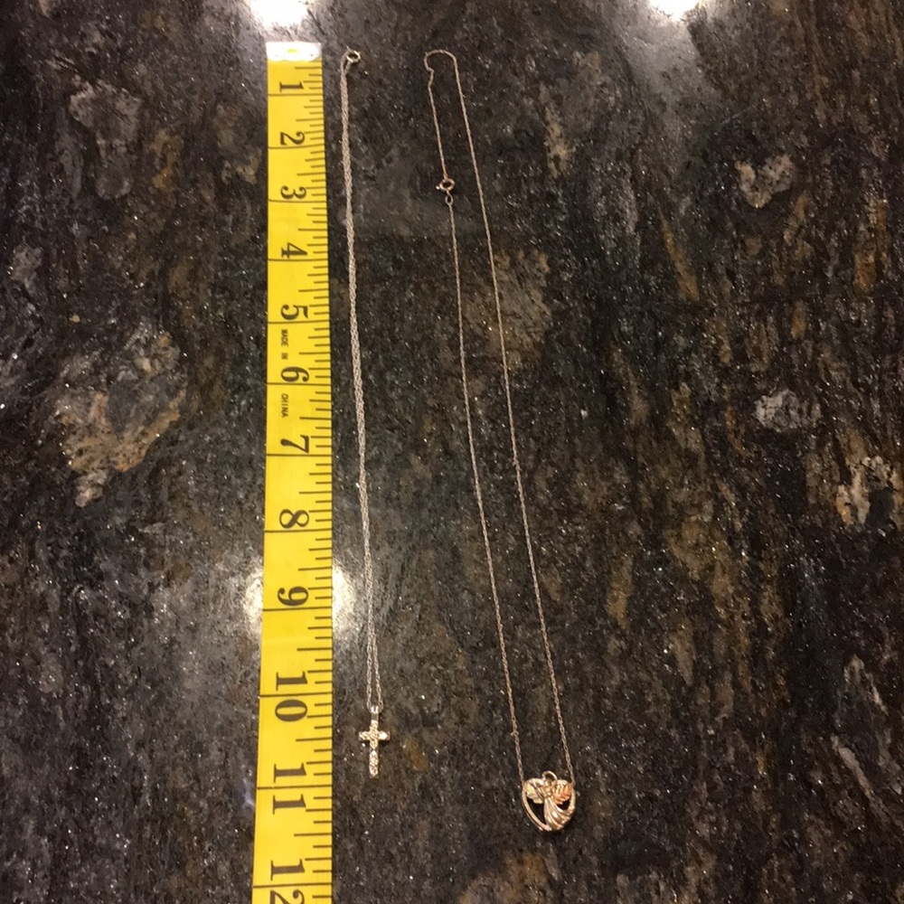 Black Hills Gold Necklaces